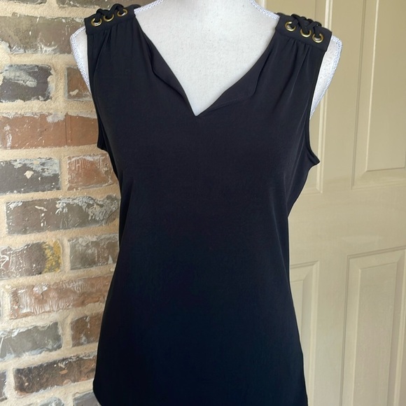 NWOT Ellen Tracy Black & Gold Laced Shoulder Detail Sleeveless Top Size Small - Picture 2 of 10